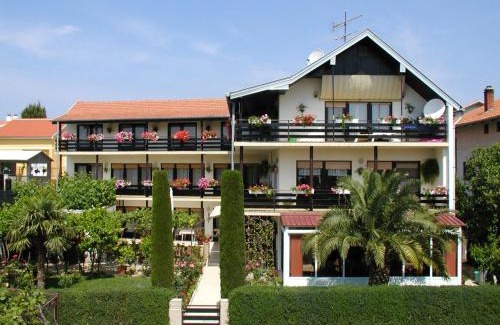 Vodice House | Room in Vodice with balcony, air conditioning, Wi-Fi (4826-2)