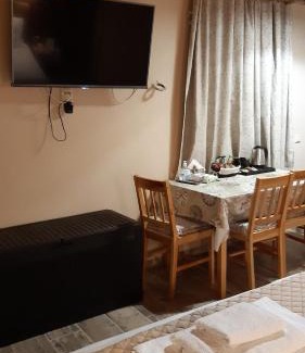 Spata-Artemida Apartment | Room near the Airport