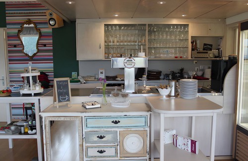 Muehlenbach Apartment | Room 'No. 1' with Private Balcony, Shared Garden and Wi-Fi