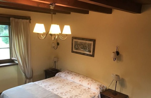 Figueras (Castropol) House | Room No. 5 Rural House: Berbesa