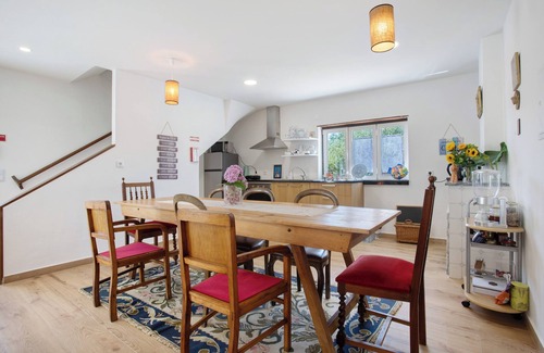Fatima Apartment | Room 'Santa Madre Teresa' with Shared Terrace, Shared Garden and Wi-Fi