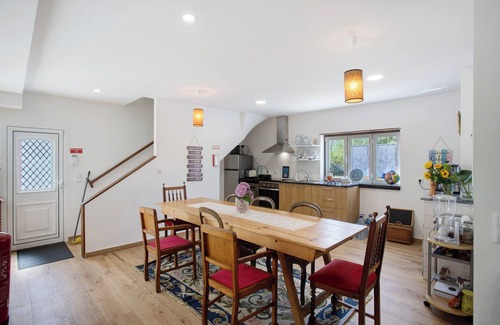 Fatima Apartment | Room 'Santa Madre Teresa' with Shared Terrace, Shared Garden and Wi-Fi