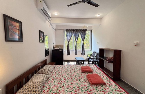 Arambol House | Room-serene Arambol Retreat - Private St