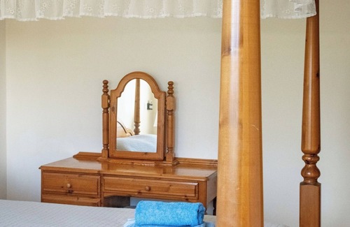 Polis House | Room-spacious One Bedroom Apartment in P