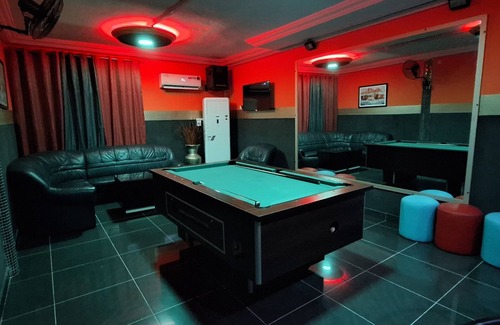 Lome House | Room-standard Double Bed in Royal Blue G