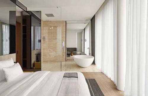 Baden-Baden Hotel | Roomers Baden-Baden, Autograph Collection