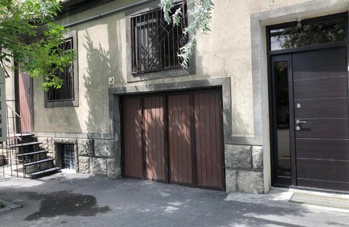 Erebuni Apartment | Roomie1