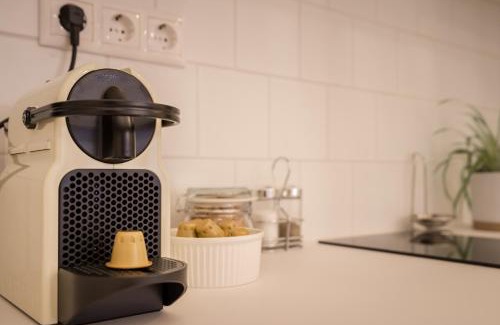 Erzsebetvaros Apartment | ROOMLI Boho Chic Apartments