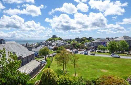 Criccieth House | Rooms At Greystoke