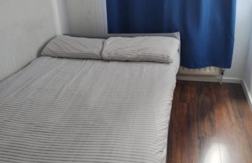 Crofton Park Apartment | Rooms in London