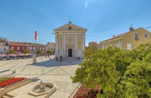 City Center House | Rooms on Liberty Square