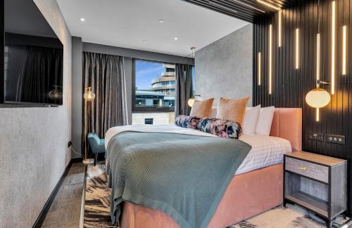 New Town Apartment | Roomzzz Edinburgh