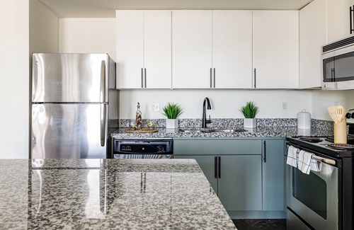 Evans Churchill Apartment | Roosevelt Point