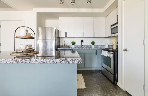 Evans Churchill Apartment | Roosevelt Point