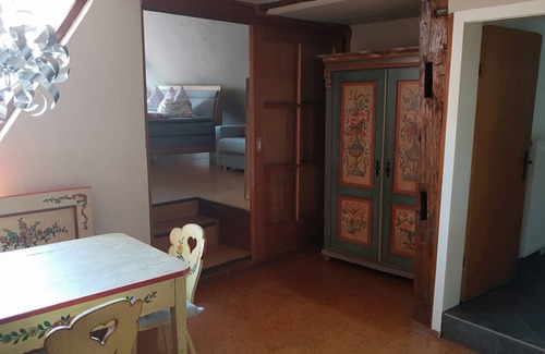 Burkheim Apartment | Rosé, Ferienwohnung mit 40 qm, 1 Schlafzimmer für max. 2 Personen