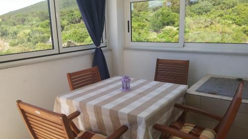 Ist Apartment | Rosa Apartments