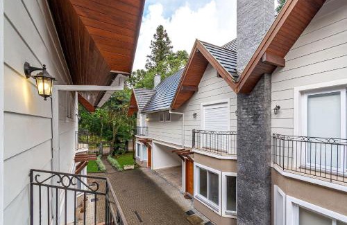 Vila Suzana House | Rosa Casa Geminada Vilaró