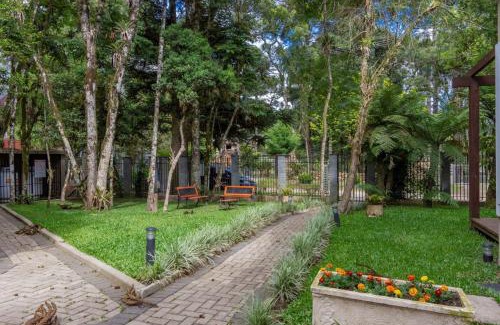 Vila Suzana House | Rosa Casa Geminada Vilaró