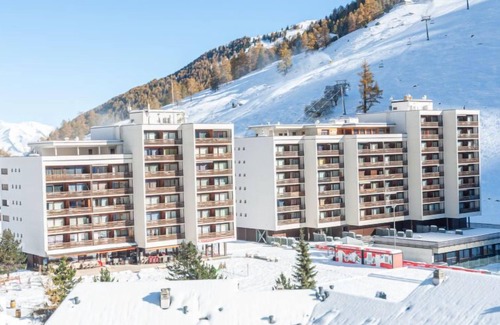 Noveli Apartment | Rosablanche B76 by Interhome