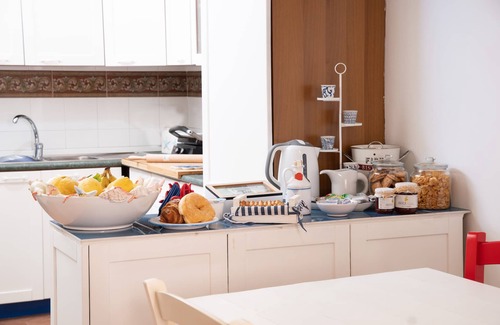 Ischia Porto Bed & Breakfast | Rosanna Maison B&B