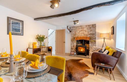 Crickhowell House | Rose Cottage - Crickhowell
