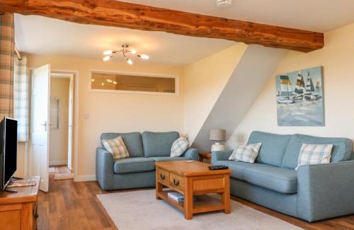 Barnstaple House | Rose Cottage