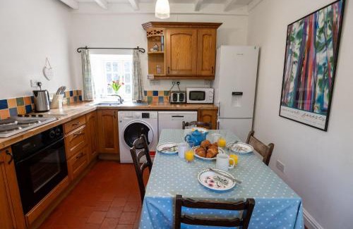 Rhyd-y-clafdy House | Rose Cottage