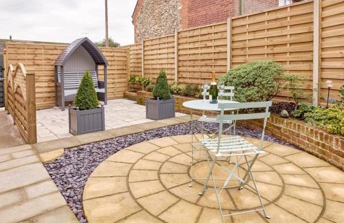 Dereham House | Rose Cottage - North Elmham