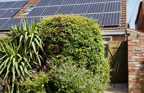 Burgh le Marsh Cottage | Rose Cottage - The Chestnuts Holiday Cottages