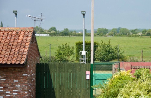 Burgh le Marsh Cottage | Rose Cottage - The Chestnuts Holiday Cottages