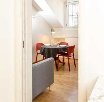 Milan Centre Apartment | Rose Exclusive Apartment