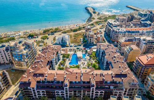 Pomorie Apartment | Rose Gardens Apart Hotel