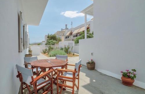 Antiparos Apartment | Rose House and Apartments