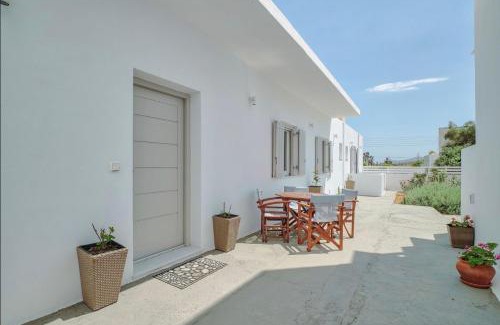 Antiparos Apartment | Rose House and Apartments