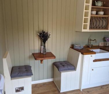 Ballycastle Cabin | Rose Valley Ballycastle