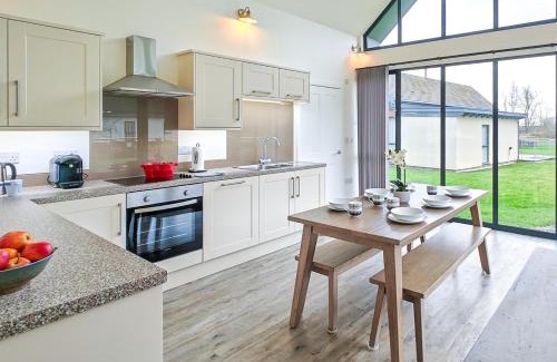 Bamburgh House | Rosebay