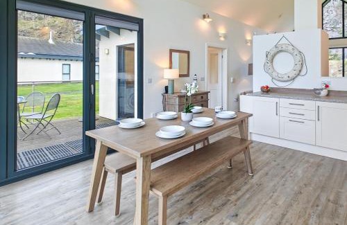 Bamburgh House | Rosebay