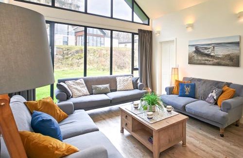 Bamburgh House | Rosebay