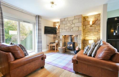 Belford House | Rosefinch