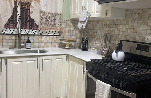 Georgetown Apartment | ROSEGARDEN Apartments. Luxurious vacation rental in Georgetown