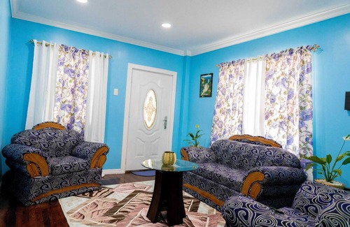 Georgetown Apartment | ROSEGARDEN Apartments. Luxurious vacation rental in Georgetown