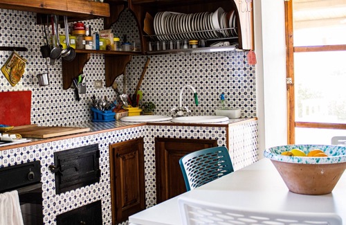Santa Maria del Focallo House | ROSELLE - SAN BASILIO GUEST HOUSE