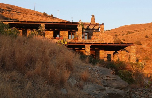 Pisses Apartment | Rosemary apt charming, deluxe, "private" beach 40 m away very quiet location