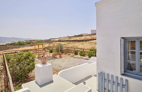 Kimolos House | Rosemary