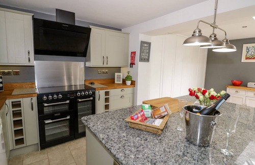 Moreton-in-Marsh Cottage | Rosemead