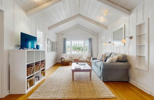 Bainbridge Island House | Rosewater Cottage