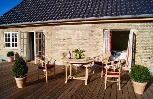 Rabenholz Villa | Rote Kate