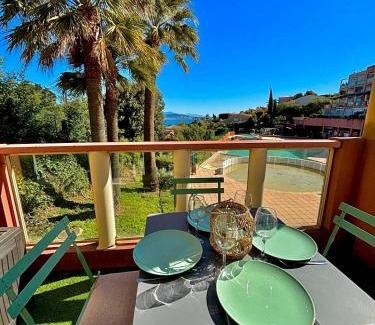 Theoule-sur-Mer Apartment | Rousseau