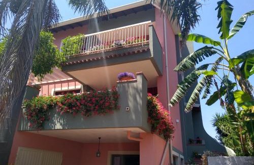 Acireale House | Route 114