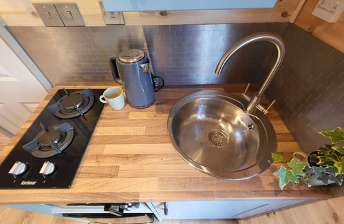 Laneast Apartment | Rowan Eco Cabin - Sleeps 2 - Valley View